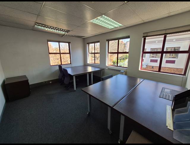 351M² OFFICE TO LET IN RIVONIA